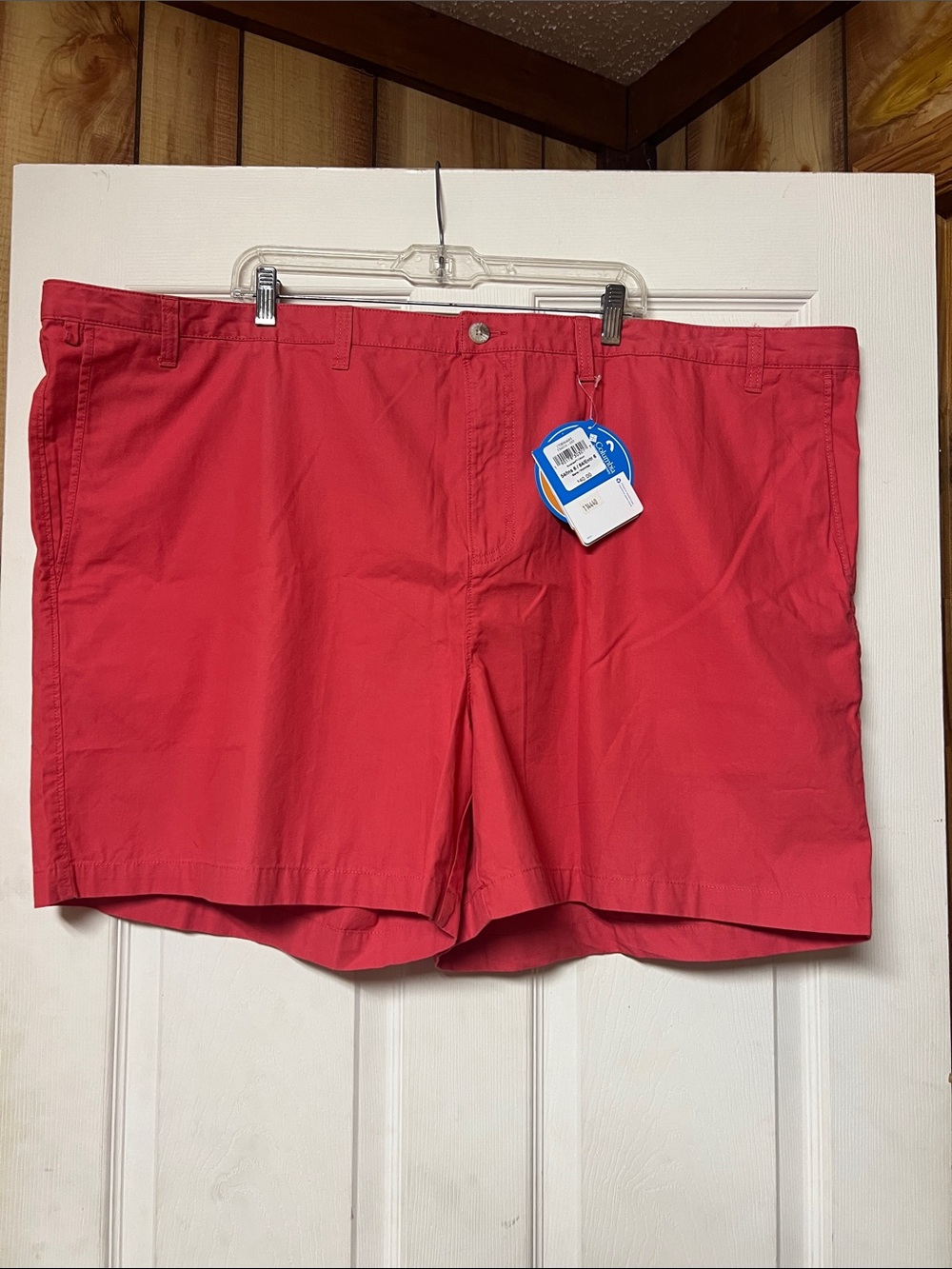 NWT Men's Columbia Shorts with UPF 30 Tag